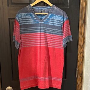 Retrofit Men's V-Neck Short Sleeve Stripe Tee in Red and Blue
